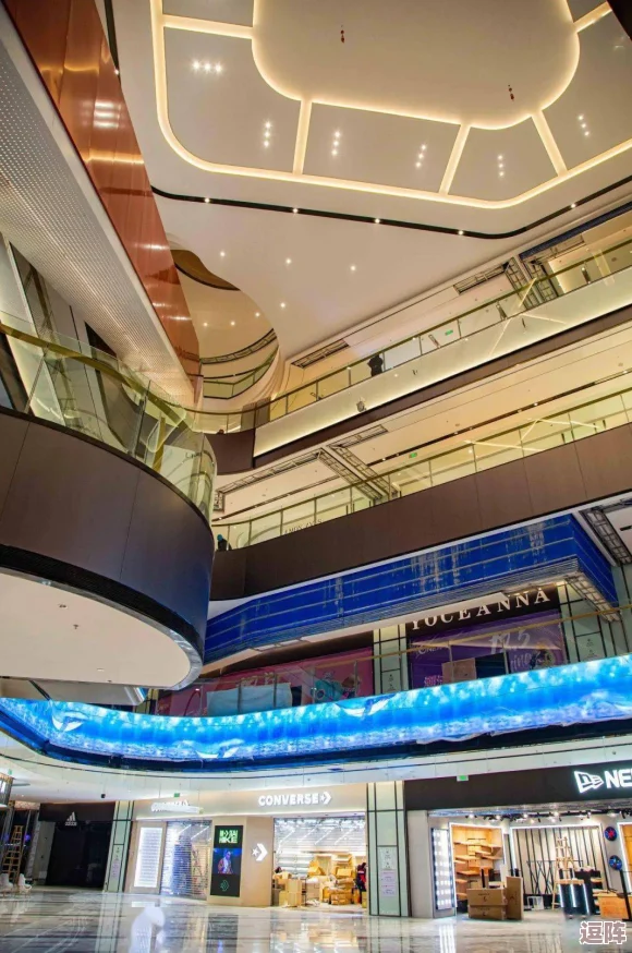 370大但人文company：在现代商业环境中，如何平衡规模与人文关怀，实现企业的可持续发展与社会责任