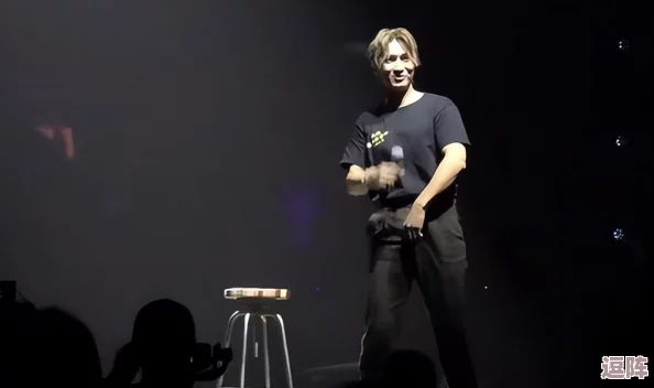 农村一挂不拉演唱会2014年,声势浩大、震撼人心 农村一挂不拉演唱会2014年,声势浩大、震撼人心