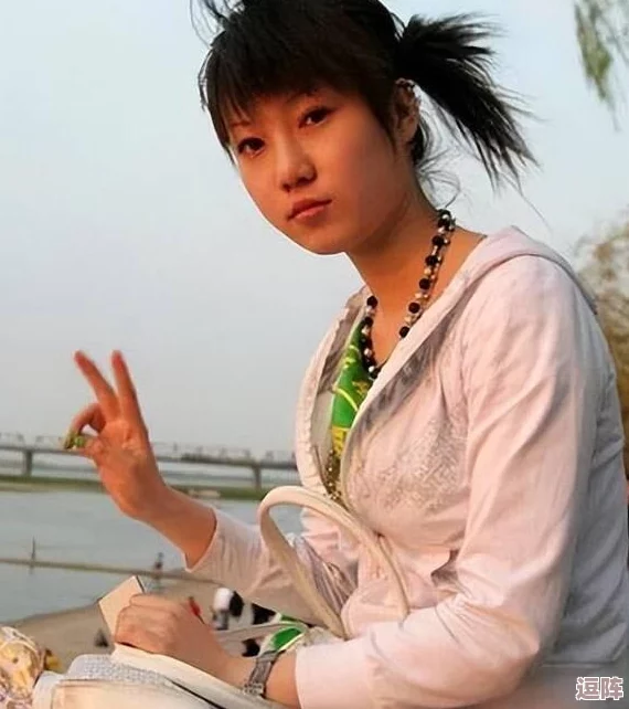 张筱雨现在在哪儿？了解这位知名模特和演员的最新动态与生活现状，带你走进她的世界